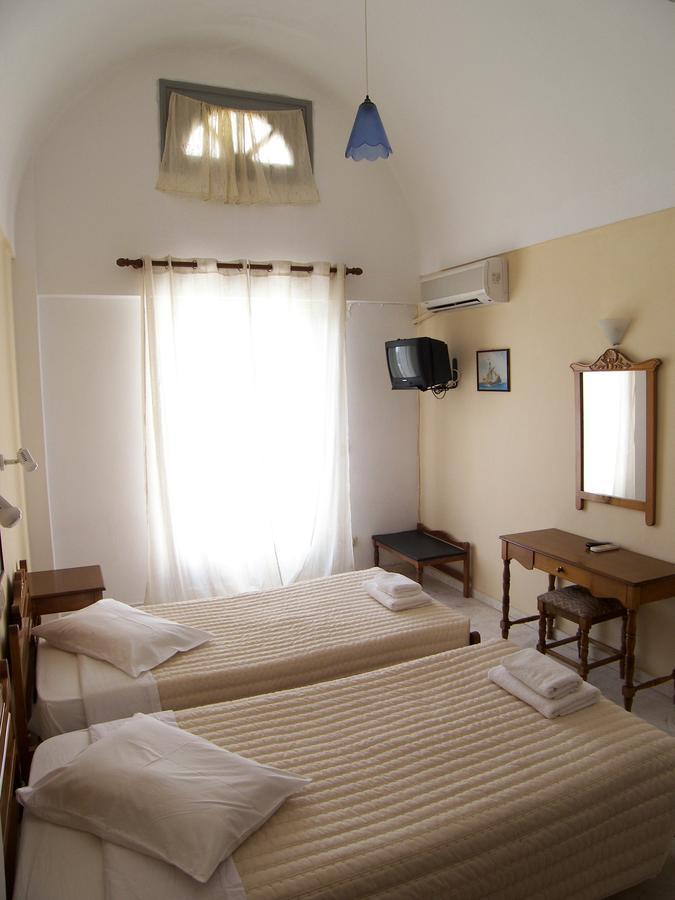 Kamári Alia Hotel מראה חיצוני תמונה